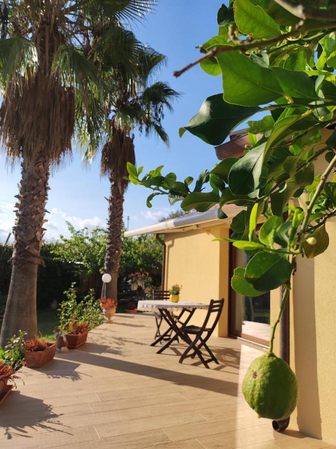 Casa Vacanze La Cuntintizza San Michele di Ganzaria Exterior foto